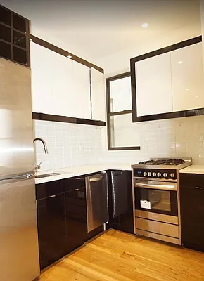 Rented by BRICK & GALO REALTY CORP | media 30