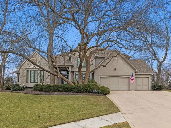 26421 W 108th St, Olathe, KS 66061