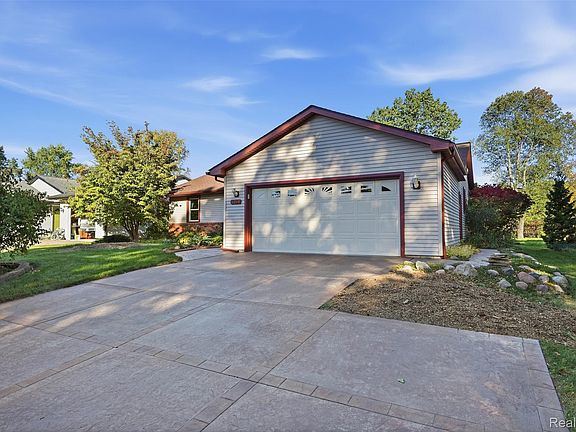 4th image of 6249 Baldwin Cir