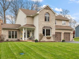 143 Westchester Ln, Valparaiso, IN 46385