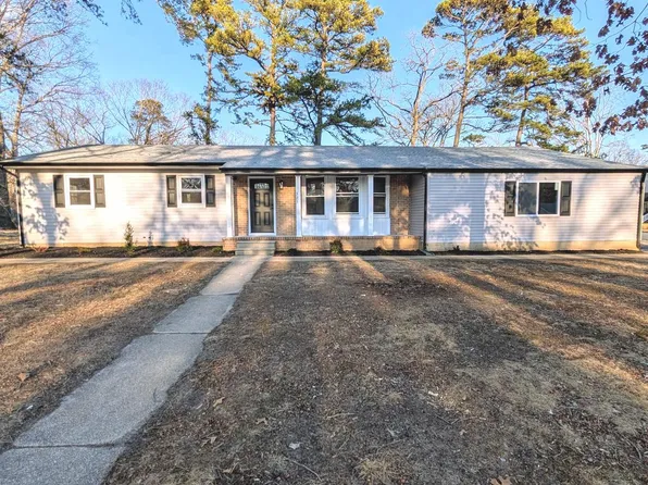 325 Lloyd Ter, Millville, NJ 08332