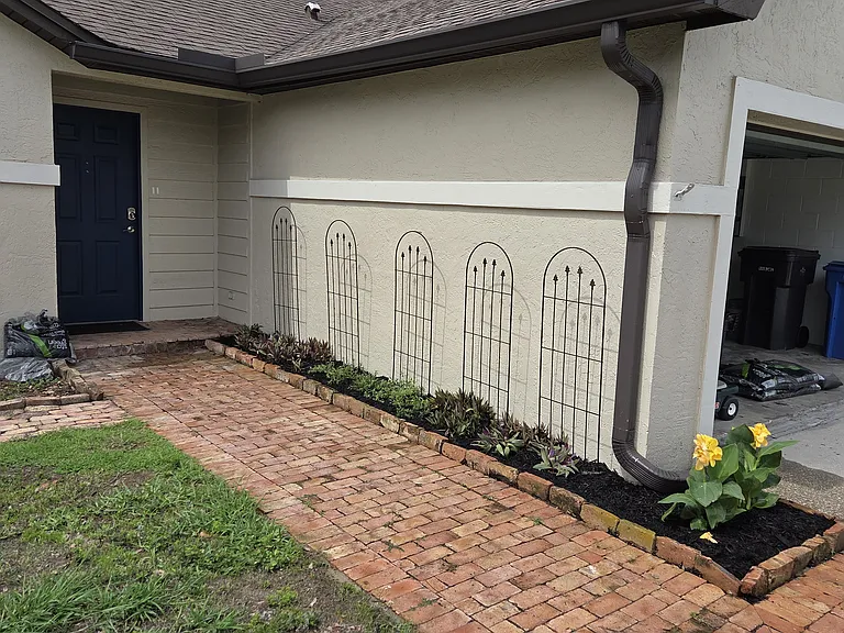 1811 Tarah Trace Dr — Photo 3