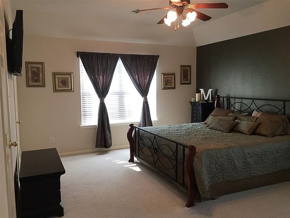 5th image of 3811 Carters Lake Dr