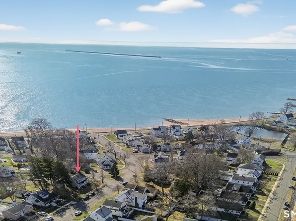 49 Seaview Avenue, West Haven, CT 06516