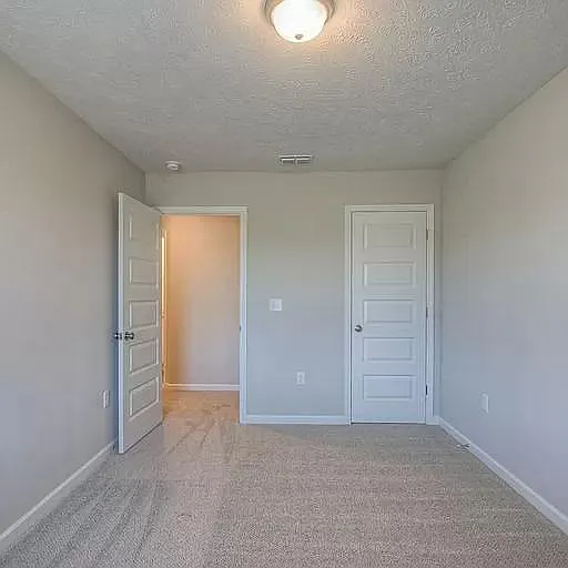 1847 Bethpage Dr — Photo 9