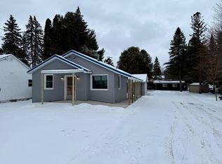 1217 McMillan Ave, Antigo, WI 54409