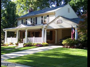 5711 Cheshire Dr, Bethesda, MD 20814