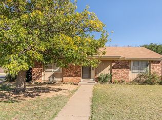 8401 Flint Ave, Lubbock, TX 79423