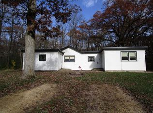 20390 Windy Hill Rd, Harvard, IL 60033