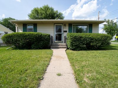 2901 10th Ave N, Fargo, ND, 58102