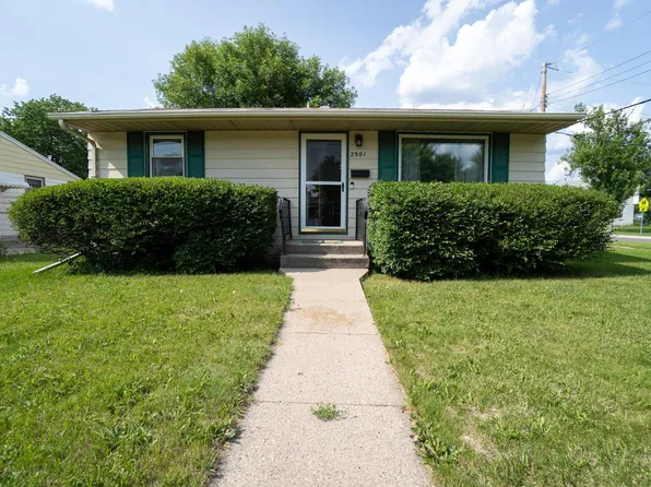 2901 10th Ave N, Fargo, ND 58102