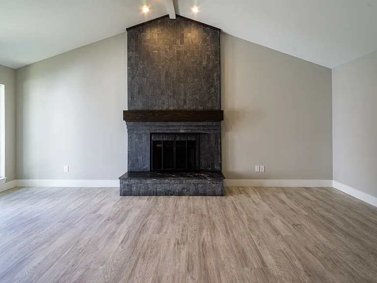 727 Gaylewood Dr — Photo 7