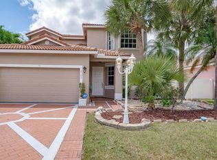 2182 NW 162nd Ter, Pembroke Pines, FL 33028