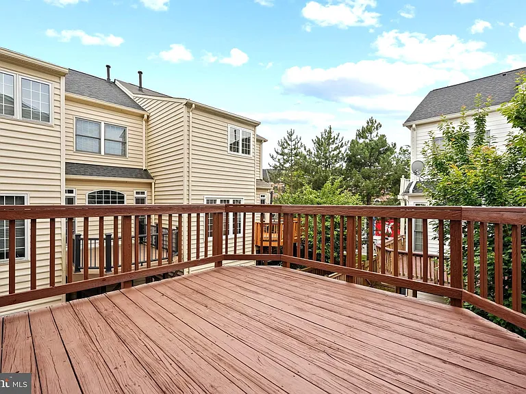4519 Fair Valley Dr — Photo 21