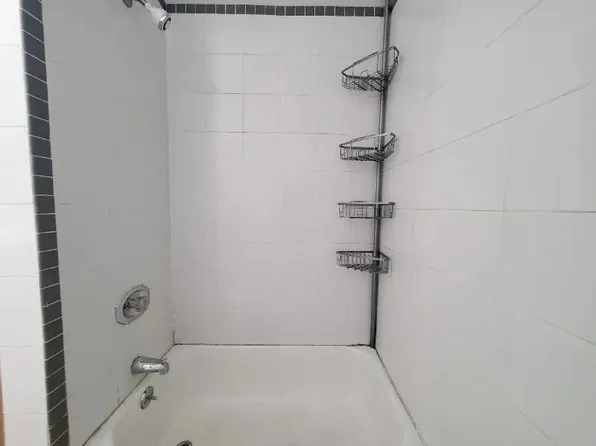 391 Avenue C #B, Bayonne, NJ 07002