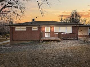 210 Sharon Ave, Asheboro, NC 27203