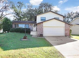 1902 Red Fox Ln, Brandon, FL 33510