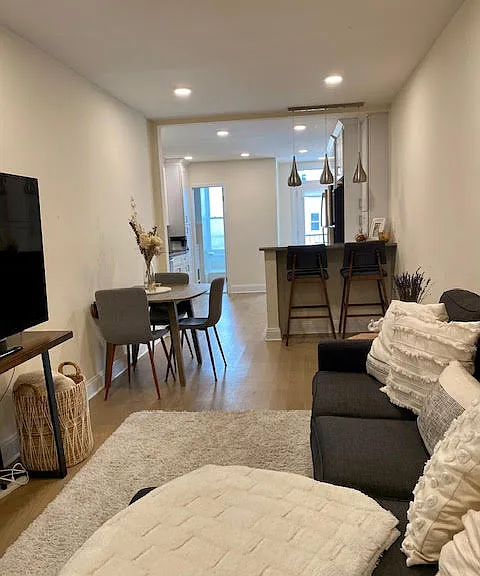 408 Grand St #4R — Photo 10