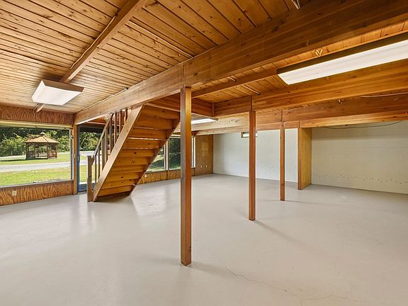 35th image of this home