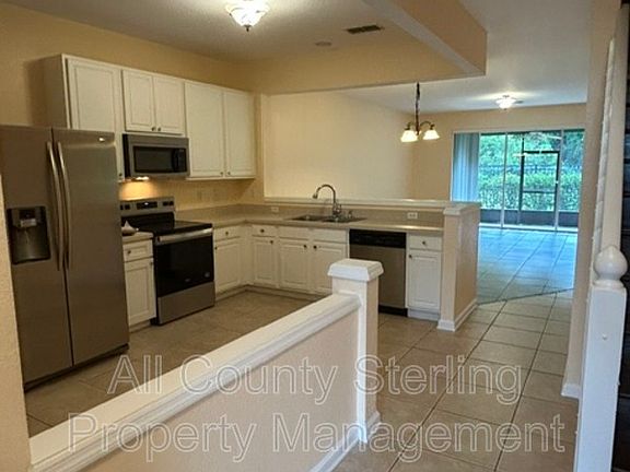 5th image of 5052 Hawkstone Dr