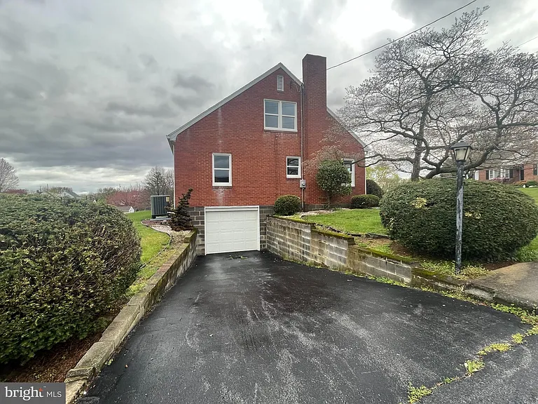 300 Harrison Ave — Photo 30