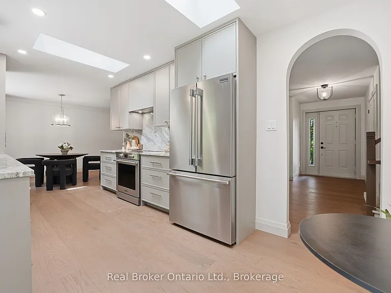 571 Leonard Ct — Photo 19