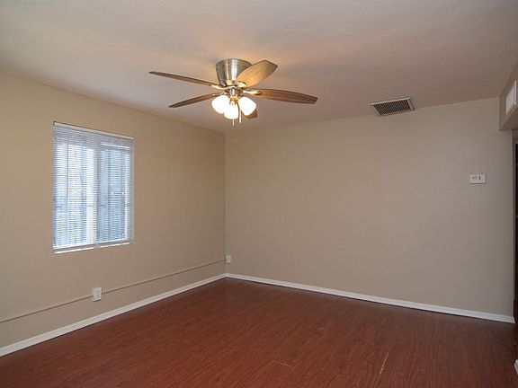 4th image of 3520 S Belmar Ave