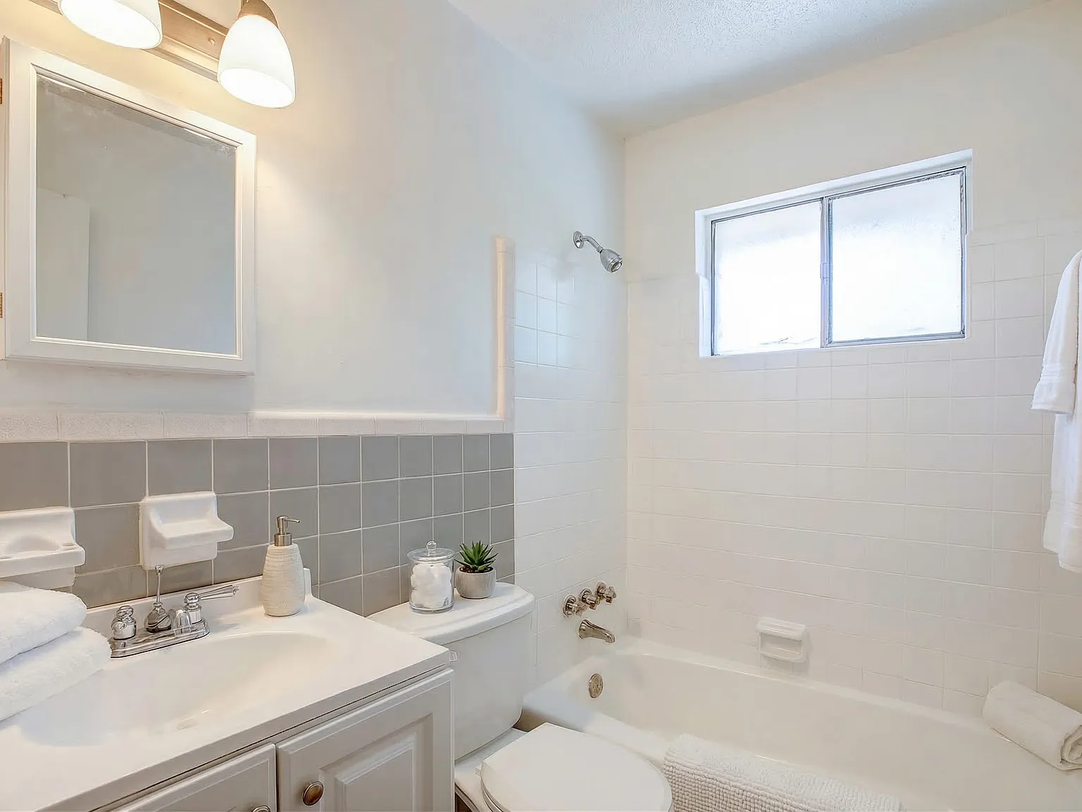 Summit Grove — Photo 3