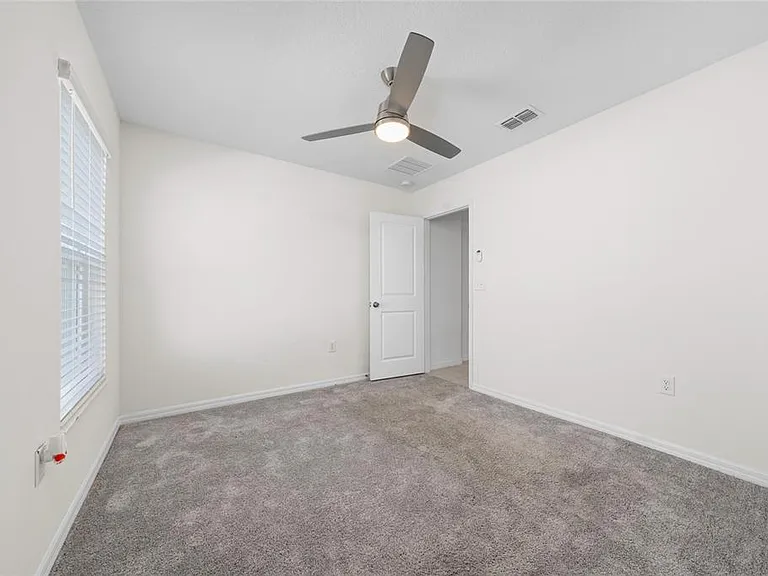 9061 Oscraft Dr — Photo 24
