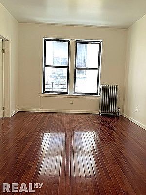 3rd image of 647 W 172nd St APT 31