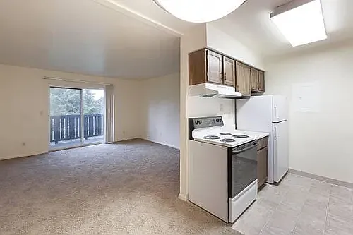 Aspenleaf Apartments — Photo 31