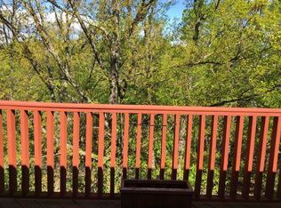 3327 Forest Ridge Rd, Roanoke, VA 24018