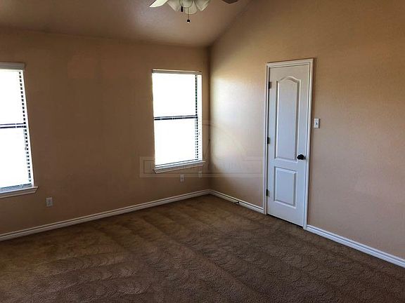 4th image of 4901 Autumn Valley Dr APT B