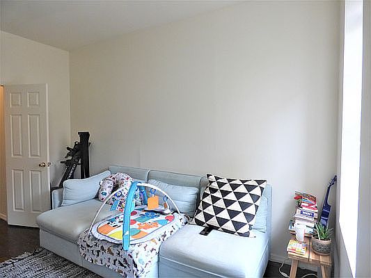 2nd image of 501 E 85th St #3