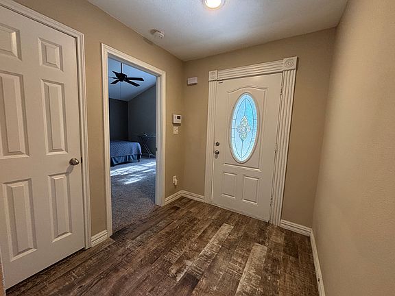 2nd image of 9461 Timberleaf Dr