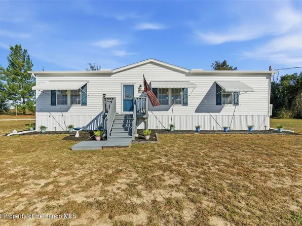 12441 Hexam Rd, Weeki Wachee, FL 34613