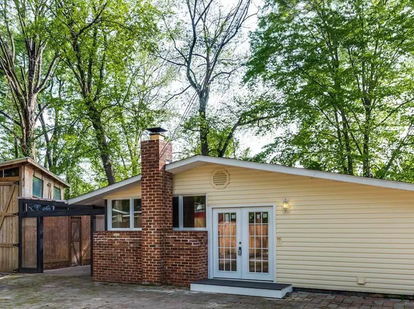 13710 Marbury Ln, Woodbridge, VA 22191