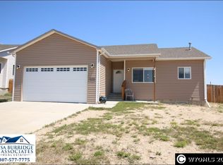 6722 Whiskey Gap Rd, Casper, WY 82604