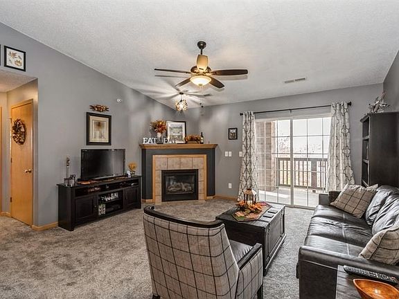 2nd image of 515 Penn Ct APT 12