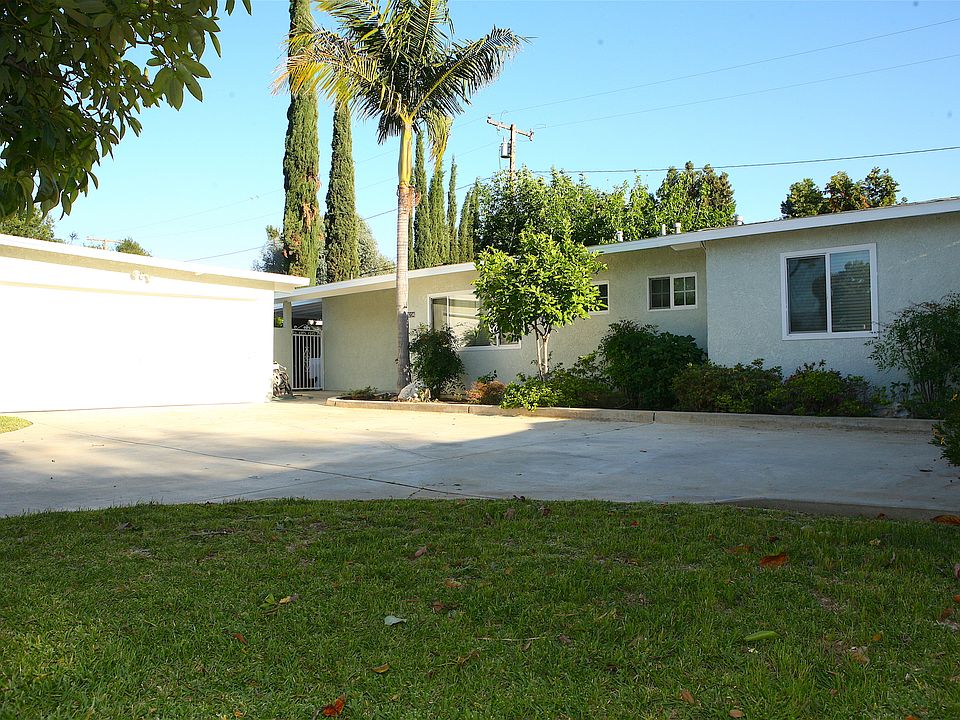 1st image of 19234 E Thelborn St