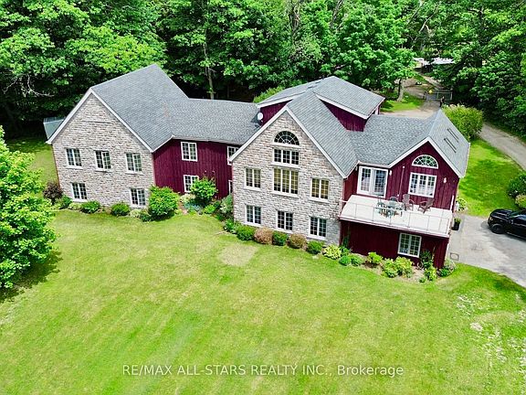 3rd image of 100 Snow Ridge Ct