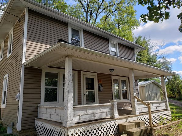 413 Elm St