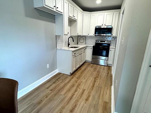 3rd image of 77 Byberry Rd