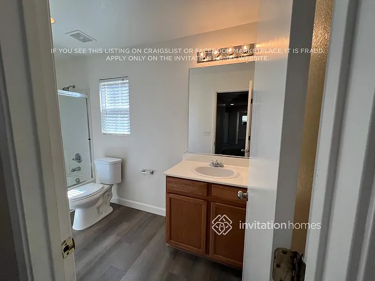 3043 Roadrunner Dr — Photo 11