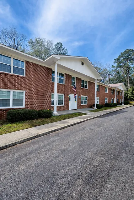 423 Highland Ave #B
