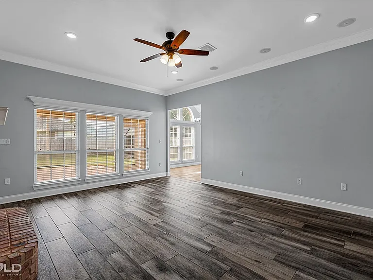 4113 Courtland Way — Photo 14