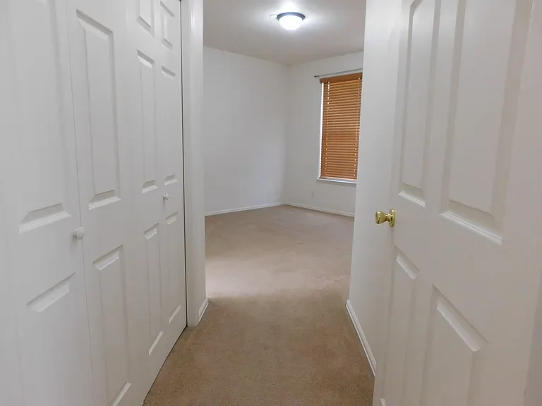 2485 Fountainhead Blvd #F-5 — Photo 10