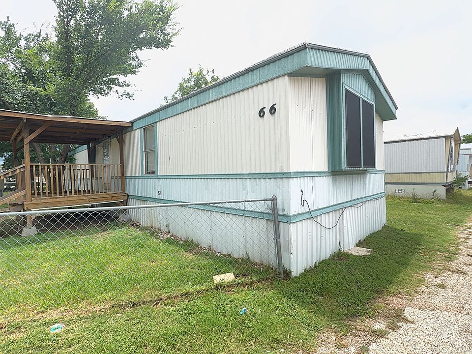 1st image of 521 E Veterans Memorial Blvd Lot 66