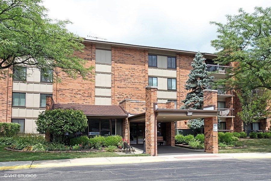 1st image of 77 Lake Hinsdale Dr APT 210