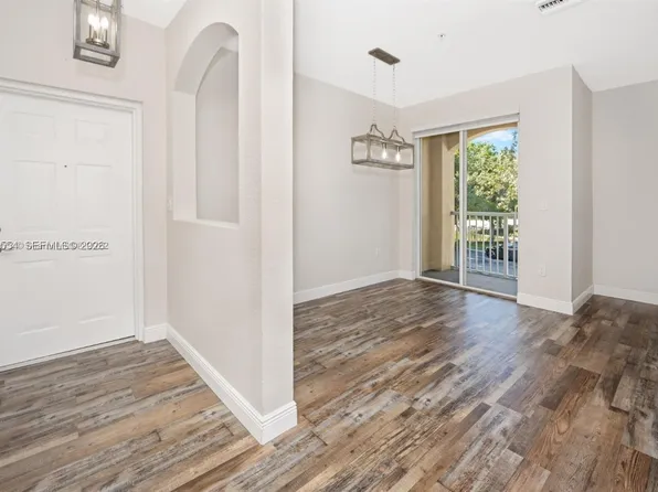 4465 SW 160th Ave APT 205, Hollywood, FL 33027